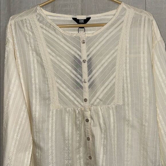 FRYE Marshmallow Ivory Cotton Crochet Lace 3/4 Sleeve Button Front Boho Blouse - Picture 7 of 14